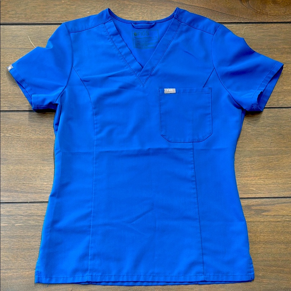 FIGS Slim Catarina One-Pocket Scrub Top